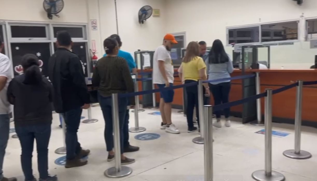 Puesto fronterizo en Agua Caliente ante el ingreso de viajeros.