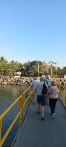 Turistas del El crucero MV Arcadia.
