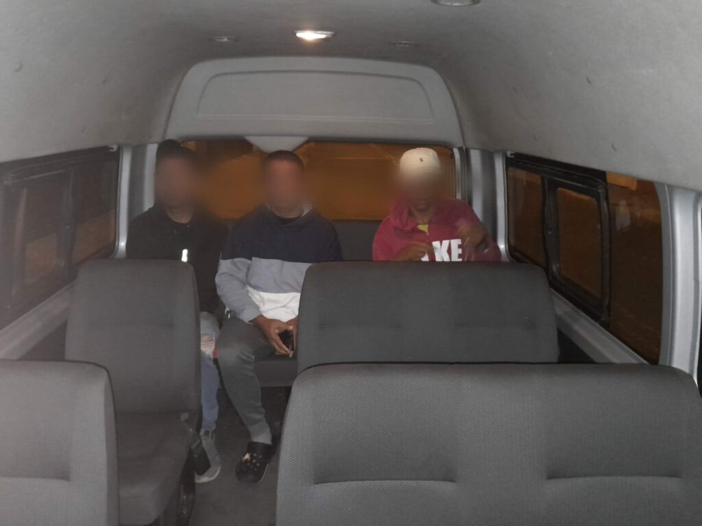 Se coordinó la expulsión de siete migrantes extranjeros.