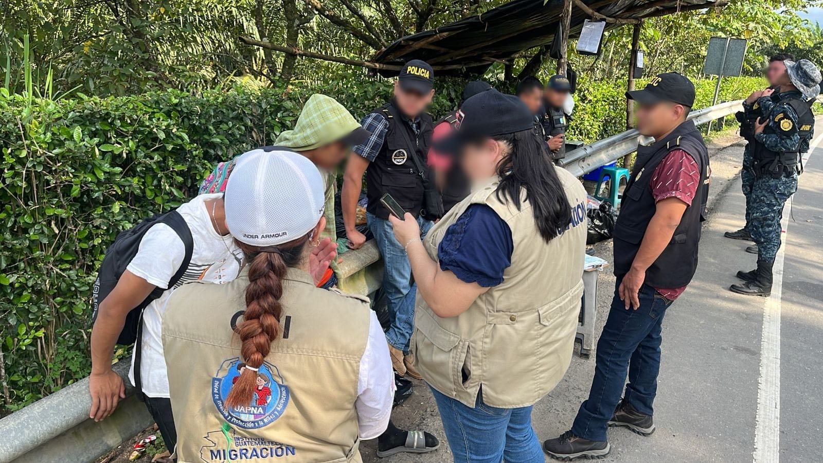 Localizan dos menores no acompañados en Izabal.
